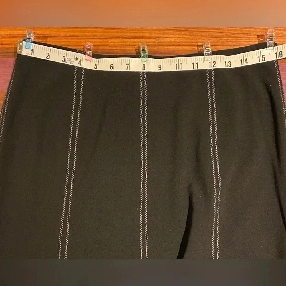 Allison Taylor black skirt, 10 - Picture 5 of 6